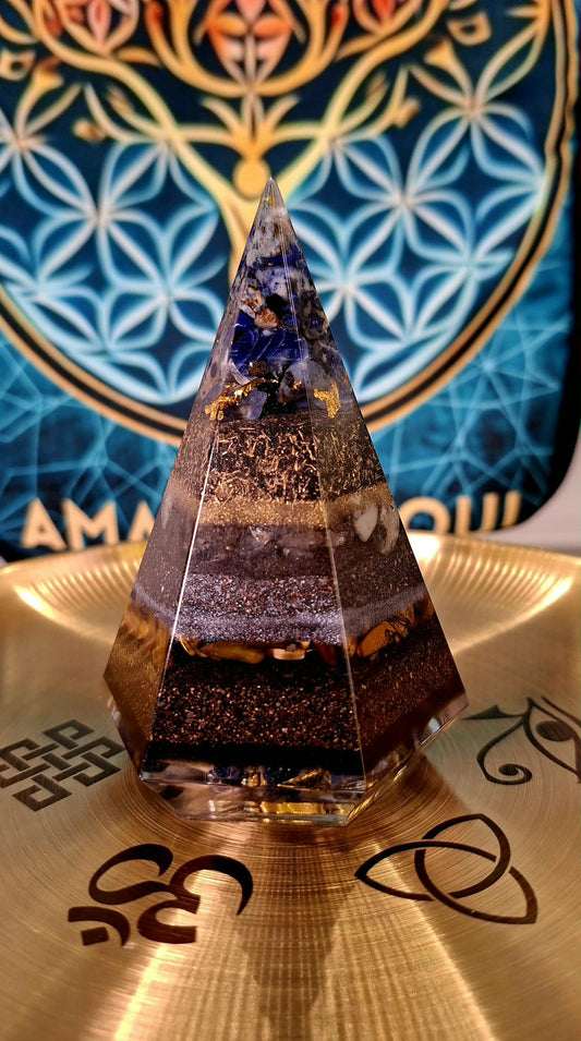 Turn orgonic cu lapis lazuli